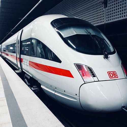 Soluciones de Fabricación de Caucho para el Sector Ferroviario y Marítimo